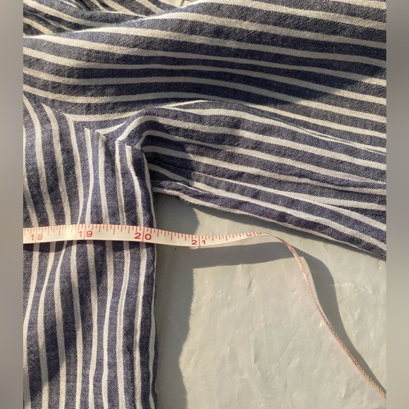 Tahari Blue and White Striped Women’s Cold shoulder Blouse Sz 0 - Picture 13 of 14